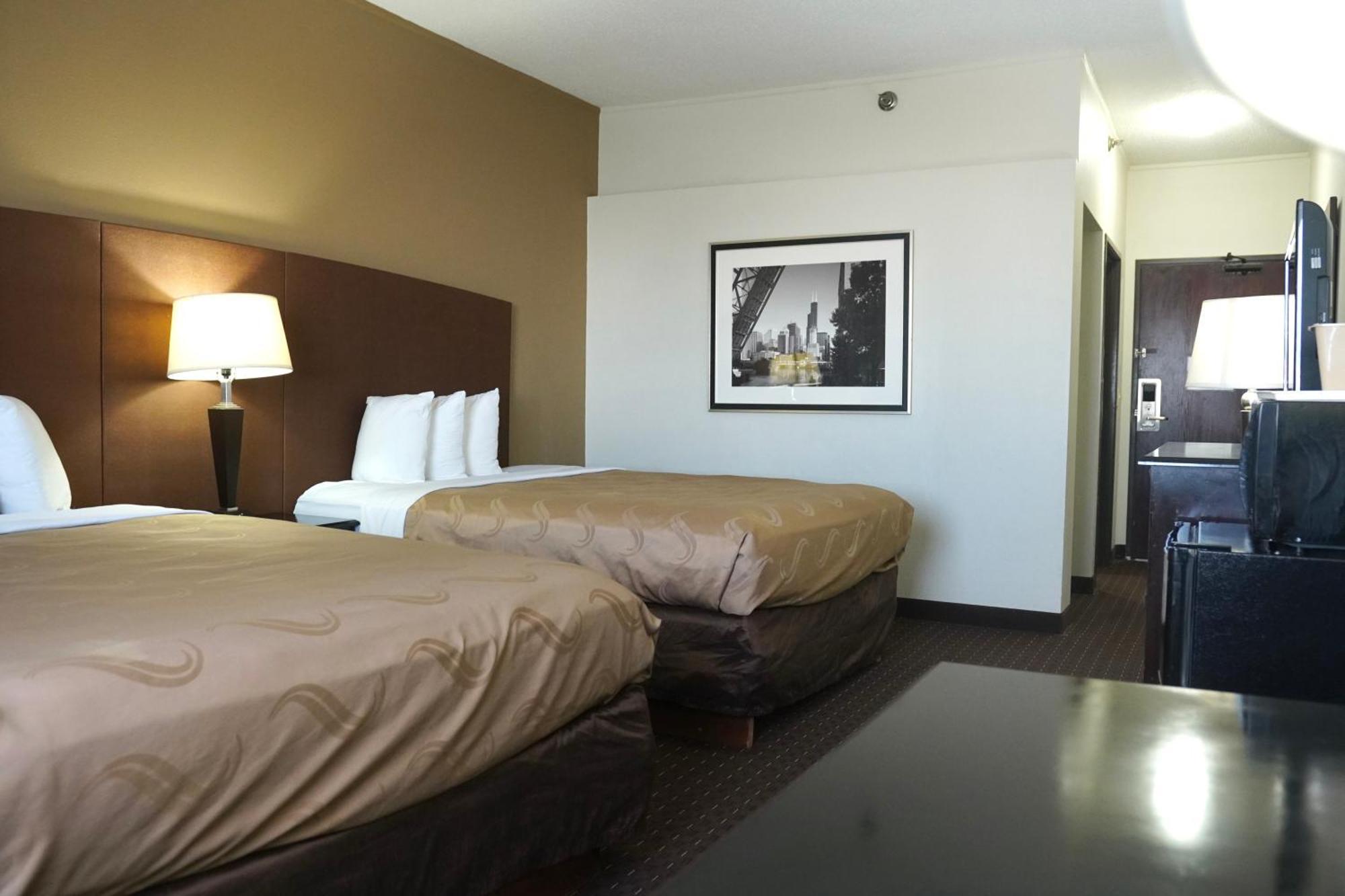 American Inn & Suites Waterford Eksteriør billede